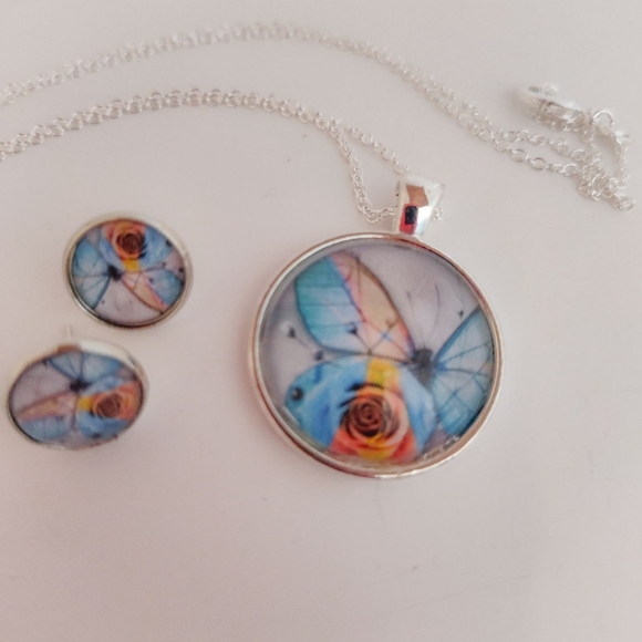 No Name hand crafted Jewelry - Butterfly GlassPendant Sterling Silver Chain With Earrings New